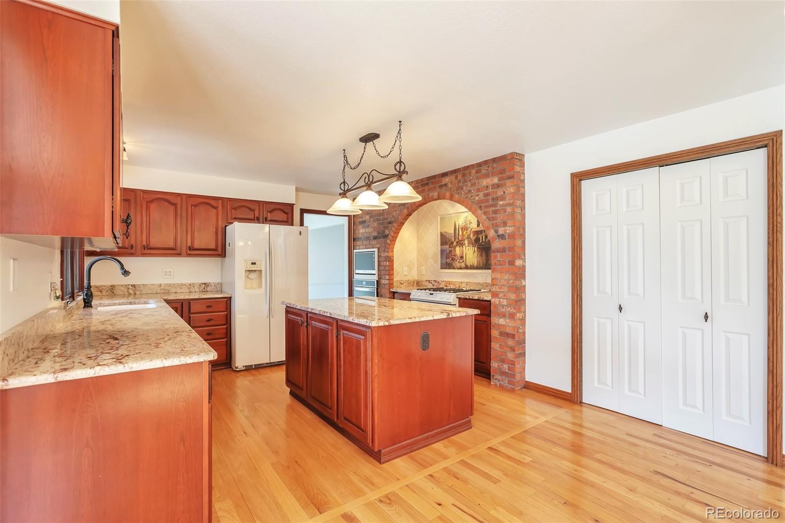 MLS Image #4 for 8055 s zephyr way,littleton, Colorado
