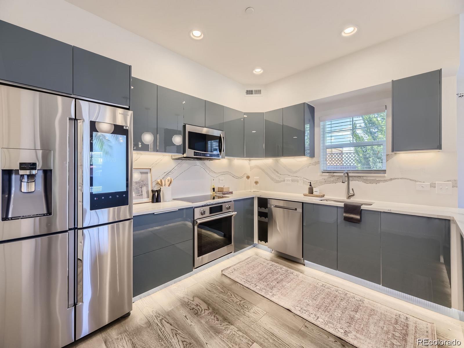 MLS Image #8 for 1290 w quincy circle,englewood, Colorado