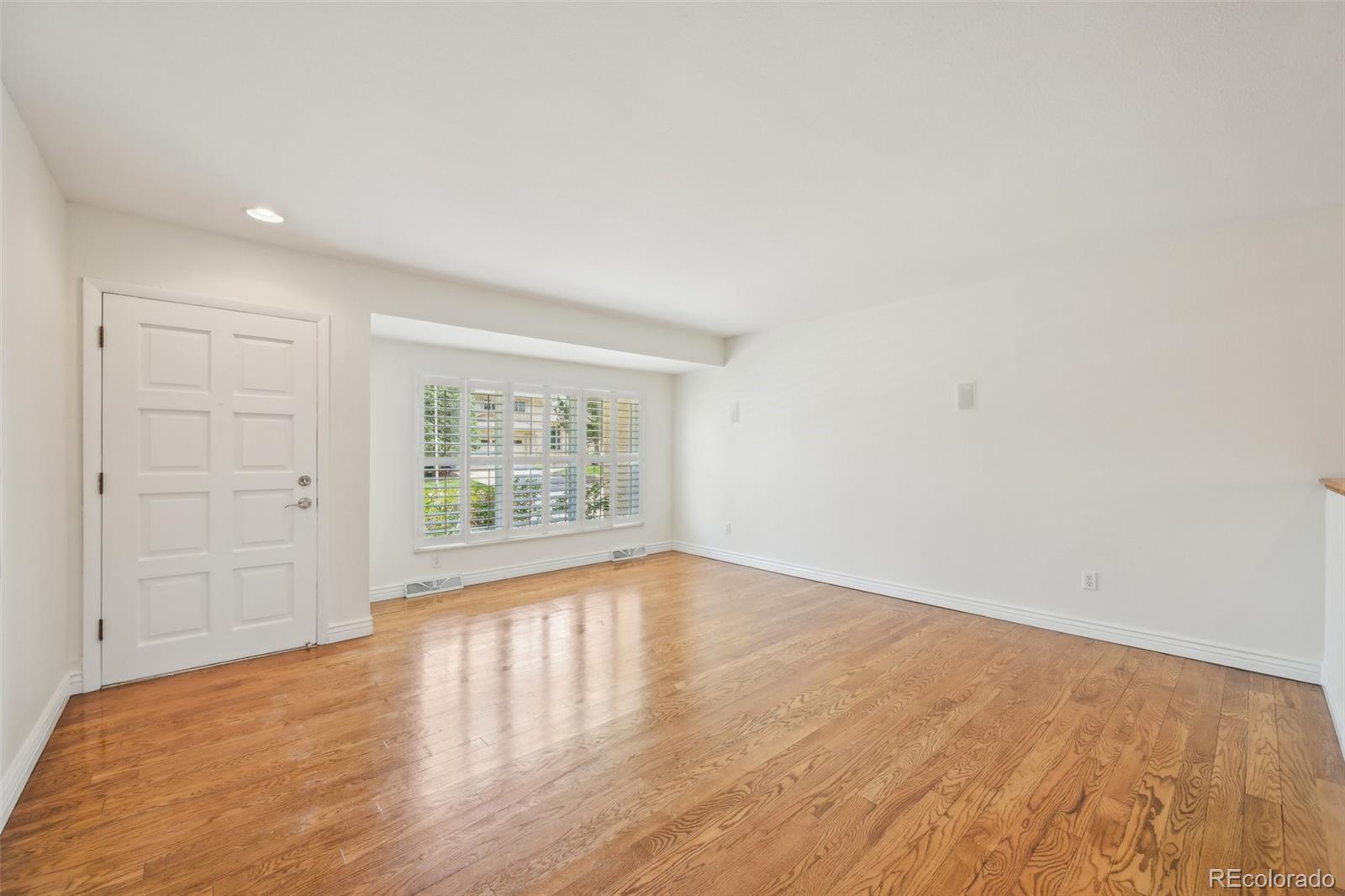 MLS Image #4 for 2243 s olive street,denver, Colorado