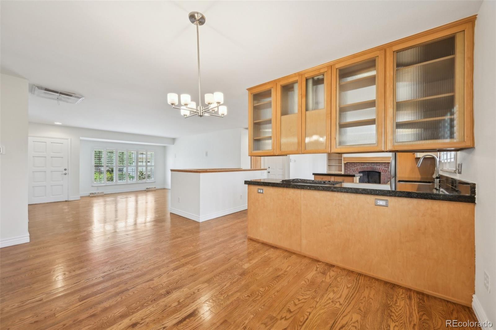 MLS Image #9 for 2243 s olive street,denver, Colorado