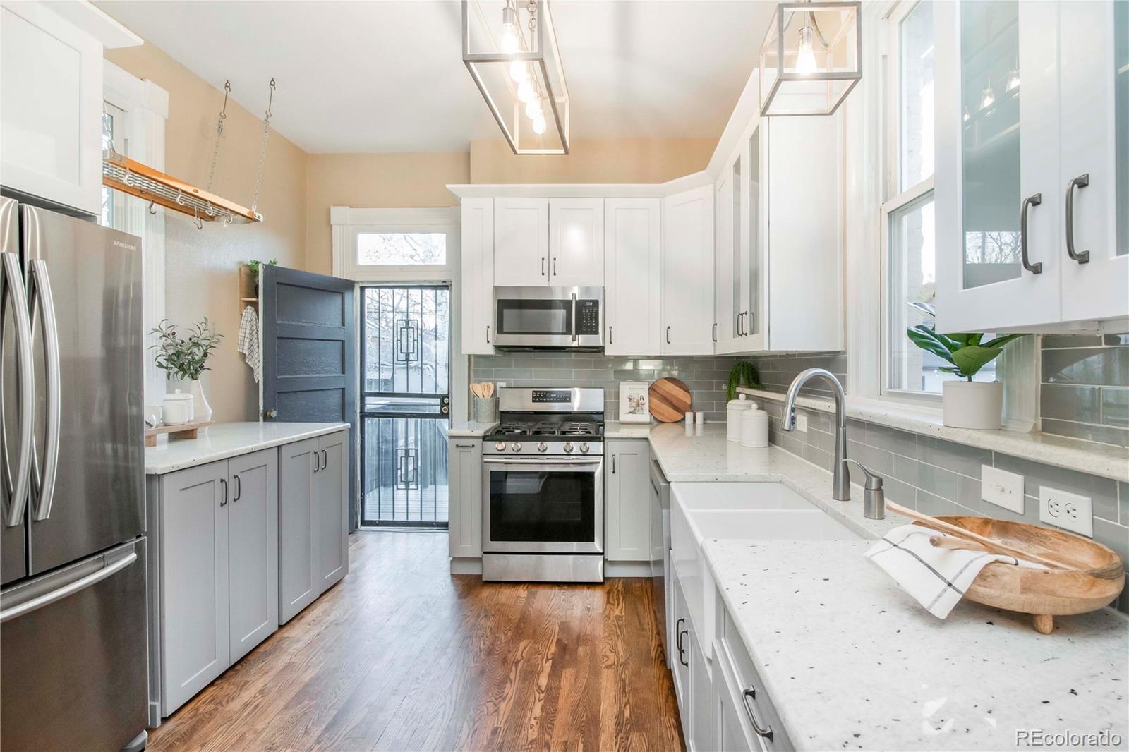 MLS Image #12 for 2329 n race street,denver, Colorado