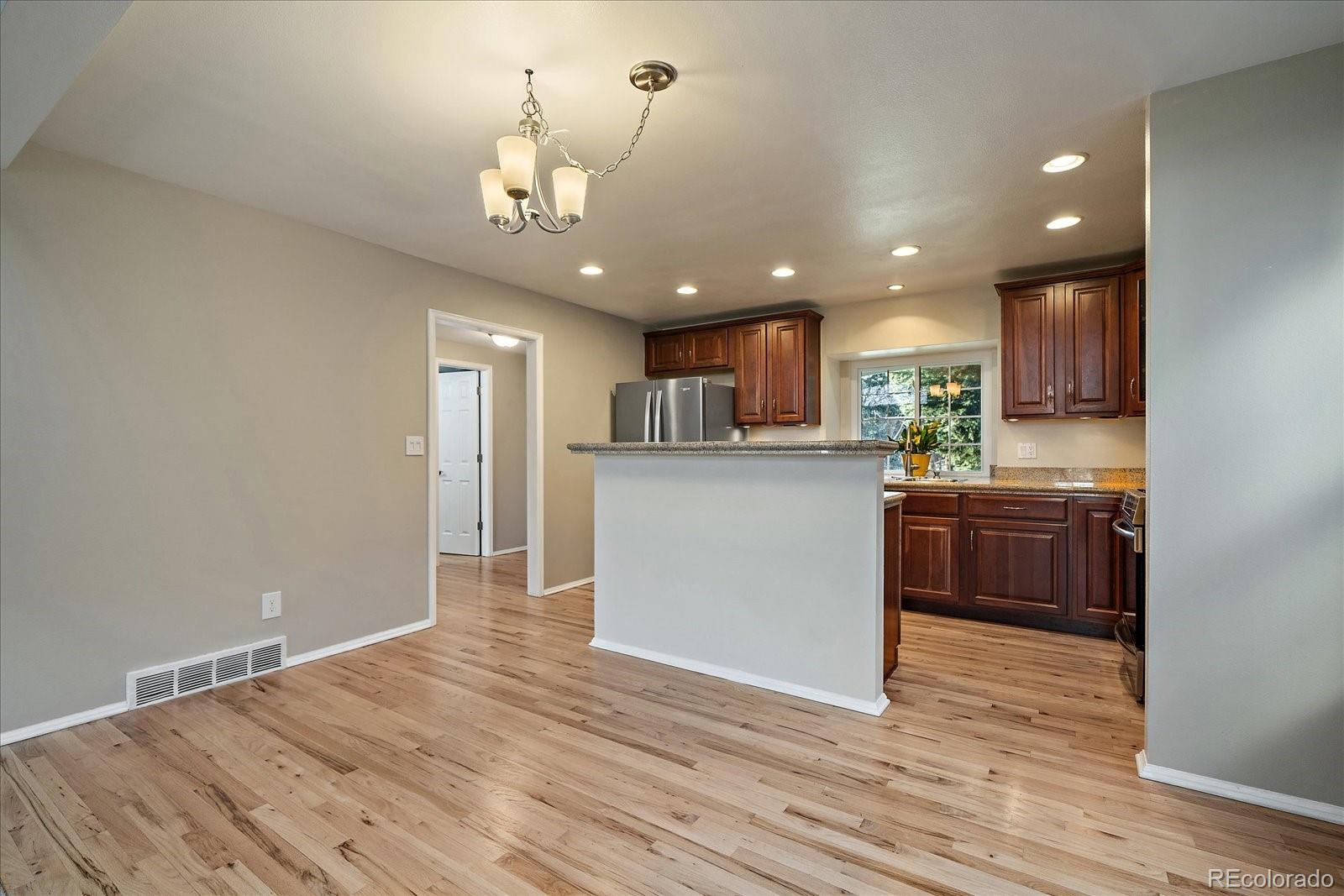 MLS Image #8 for 6459 e hinsdale avenue,centennial, Colorado