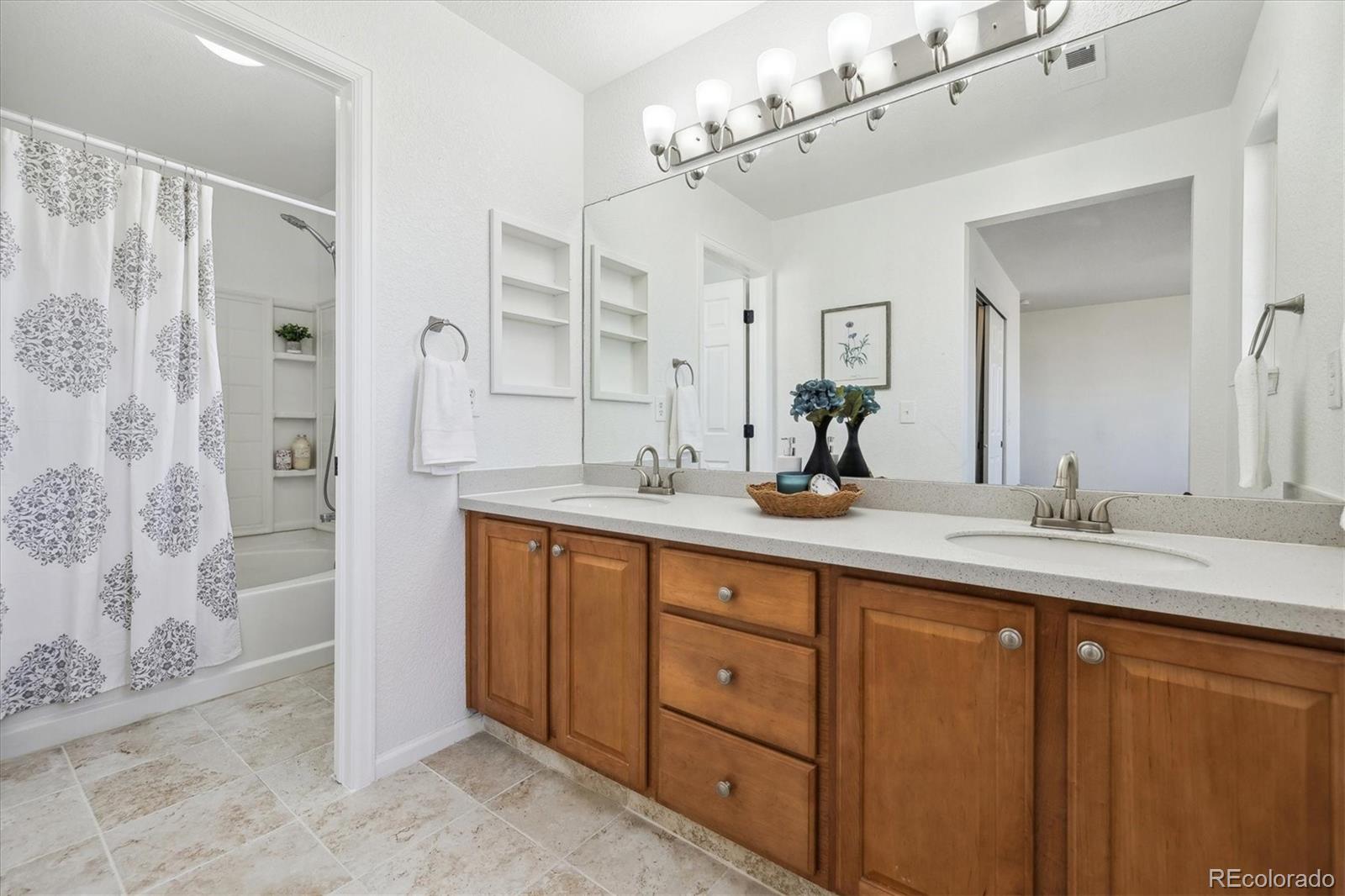 MLS Image #16 for 16006 e 97th place,commerce city, Colorado