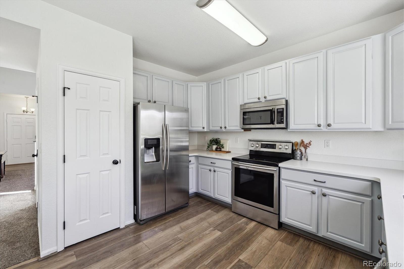 MLS Image #7 for 16006 e 97th place,commerce city, Colorado
