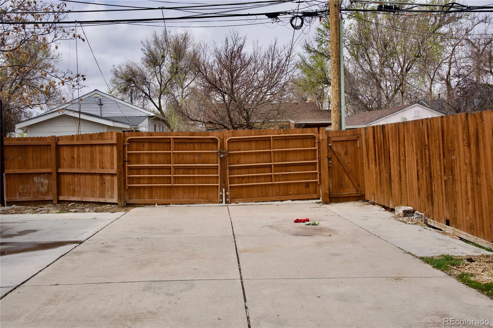 MLS Image #9 for 1375 n iola street,aurora, Colorado