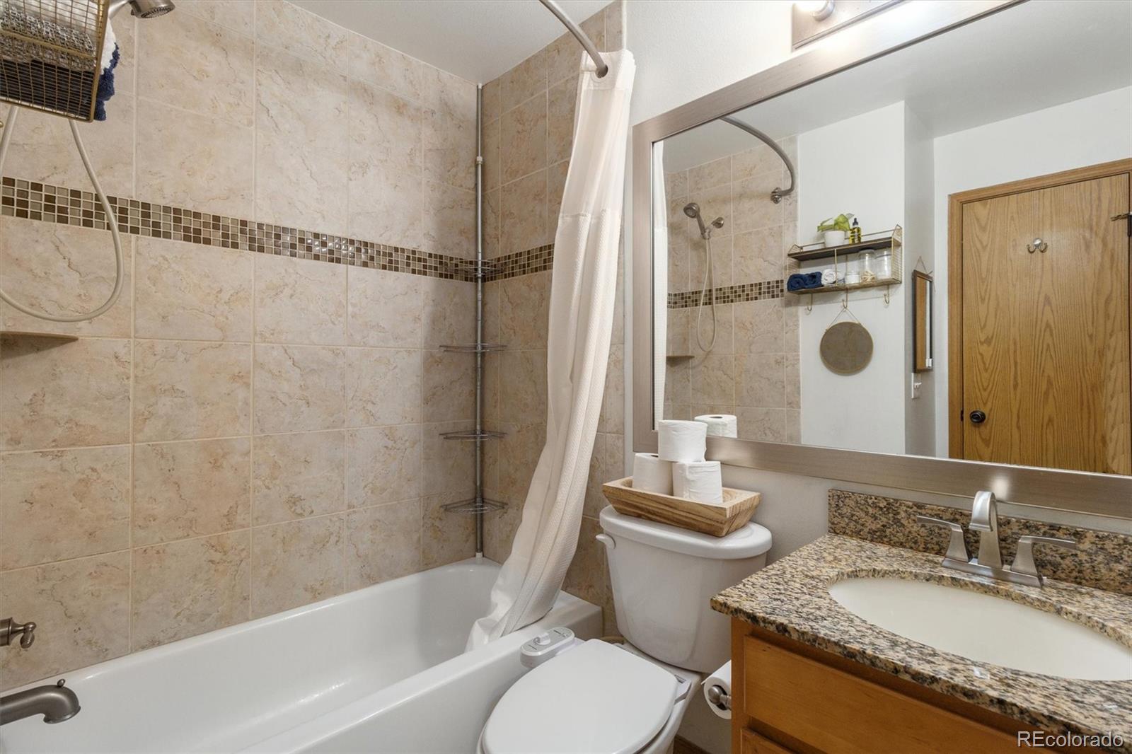 MLS Image #19 for 1811 s quebec way 216,denver, Colorado