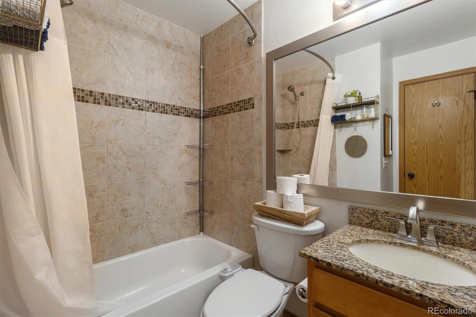MLS Image #20 for 1811 s quebec way 216,denver, Colorado