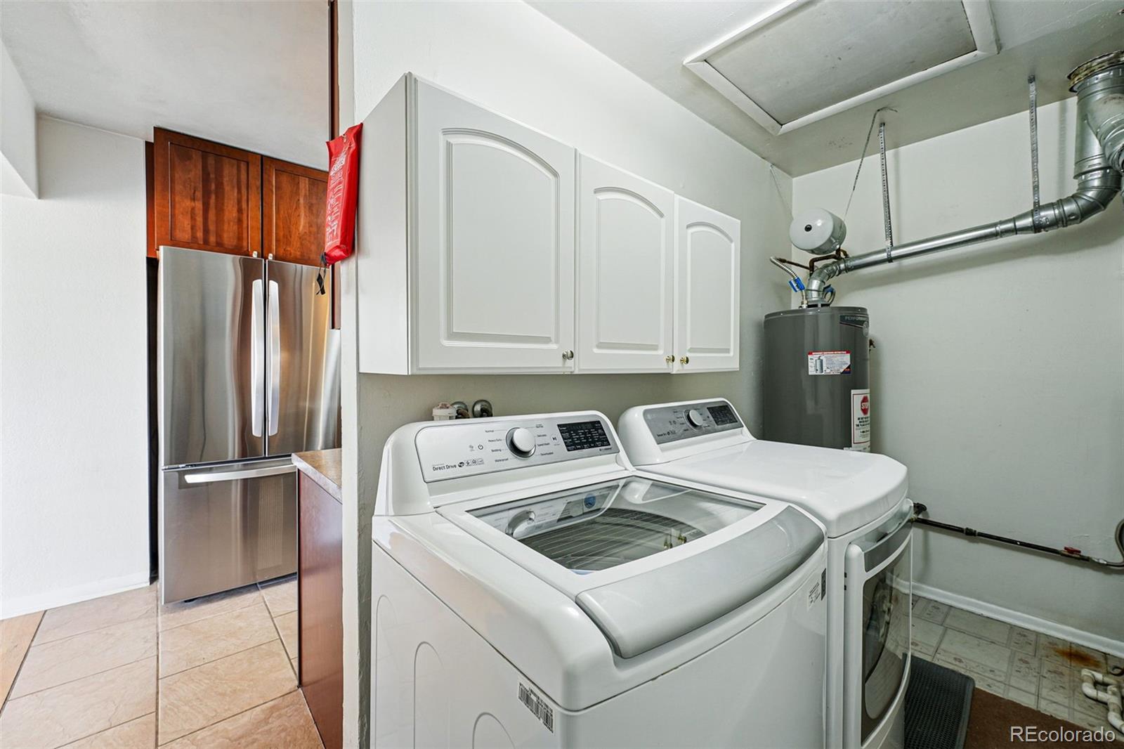 MLS Image #14 for 1390 s glencoe street,denver, Colorado