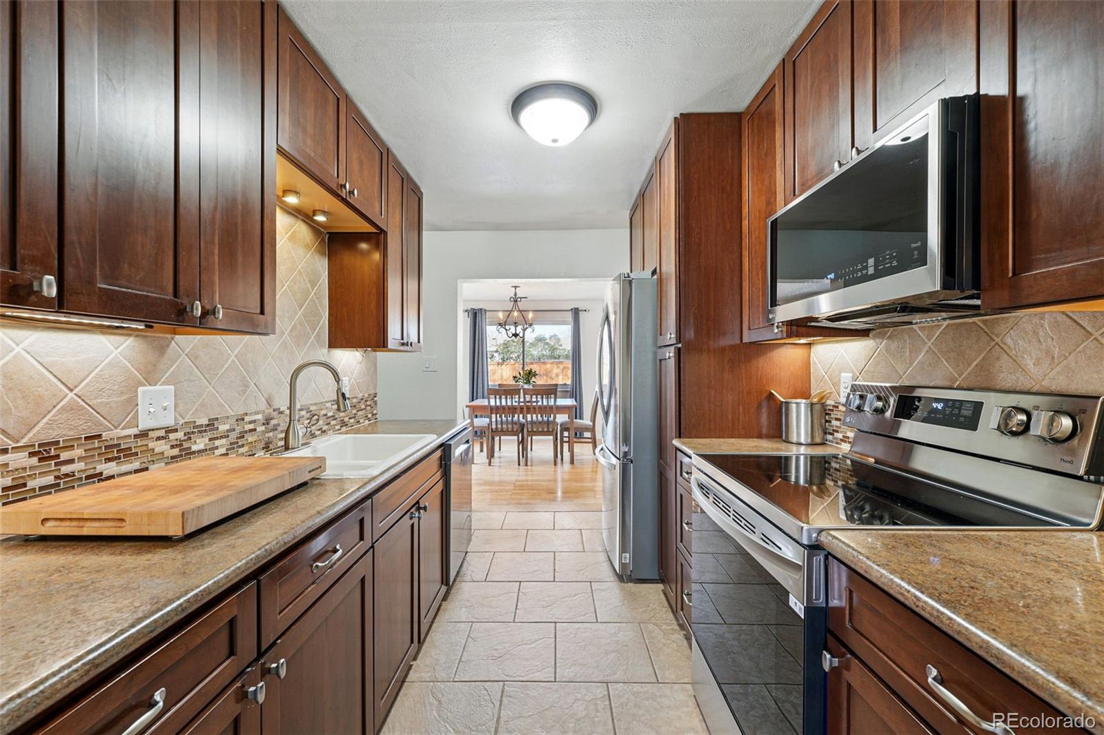 MLS Image #4 for 1390 s glencoe street,denver, Colorado