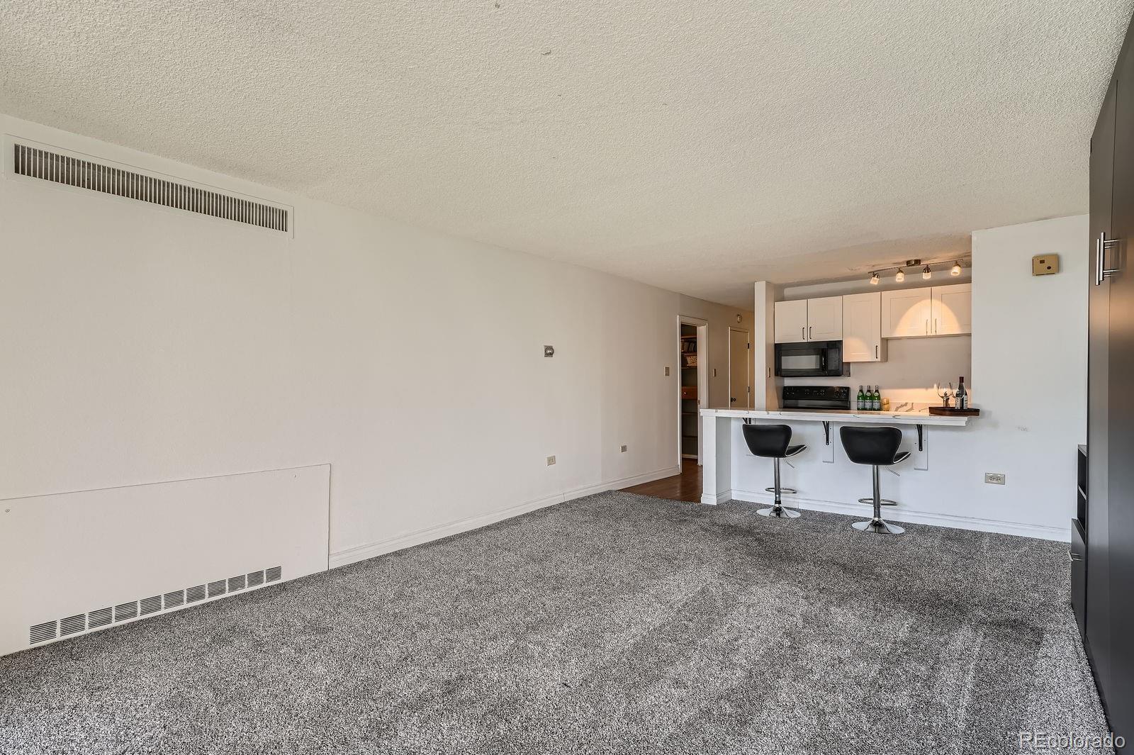 MLS Image #14 for 1020  15th street,denver, Colorado