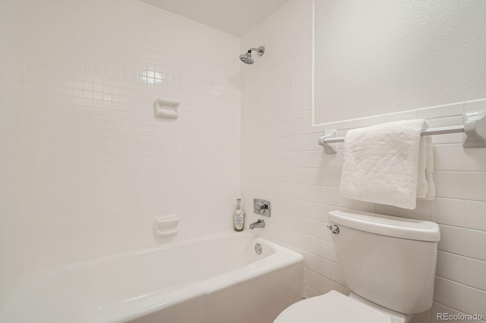 MLS Image #16 for 1020  15th street,denver, Colorado