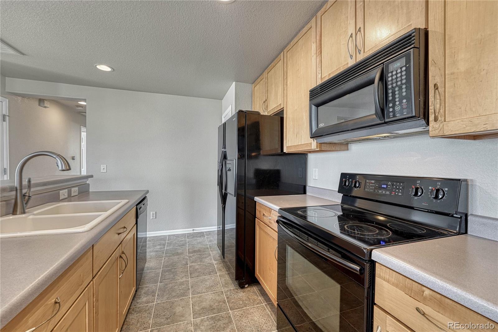 MLS Image #13 for 12833  mayfair way,englewood, Colorado