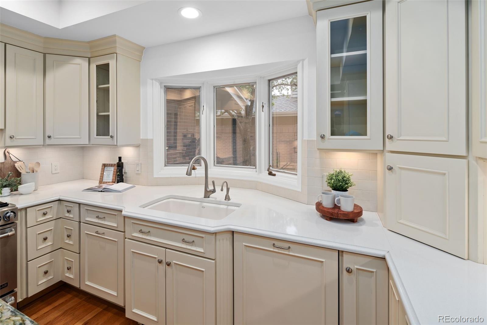 MLS Image #14 for 2552 e alameda avenue,denver, Colorado