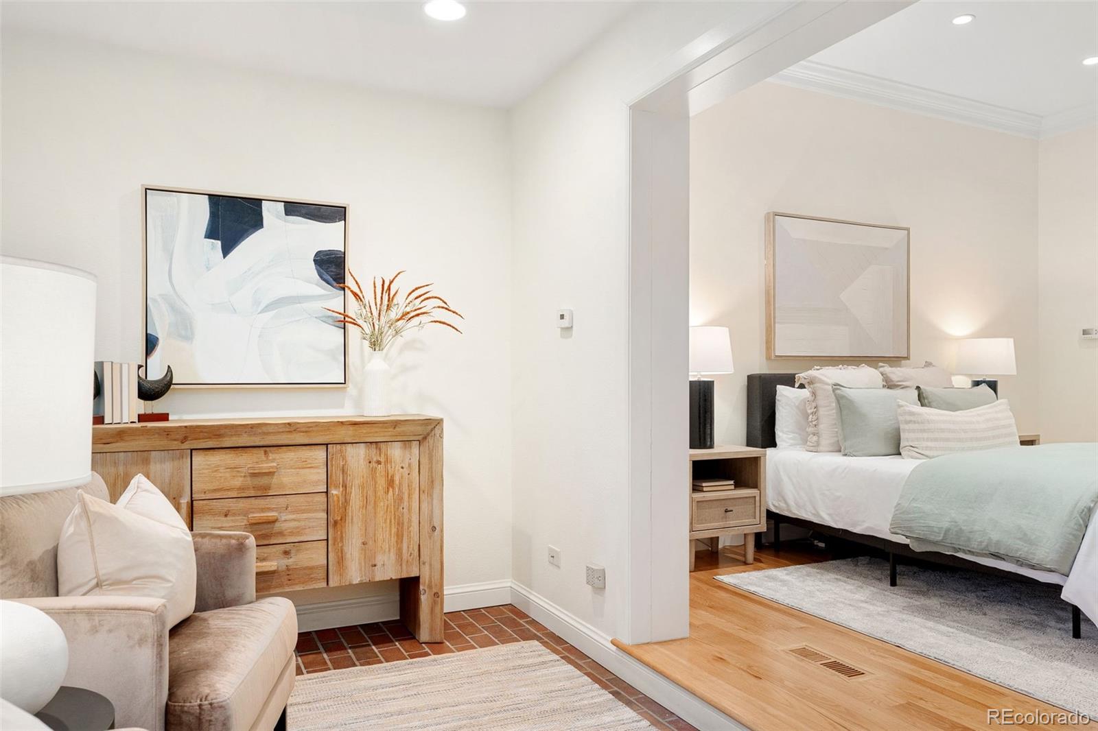 MLS Image #8 for 2552 e alameda avenue,denver, Colorado