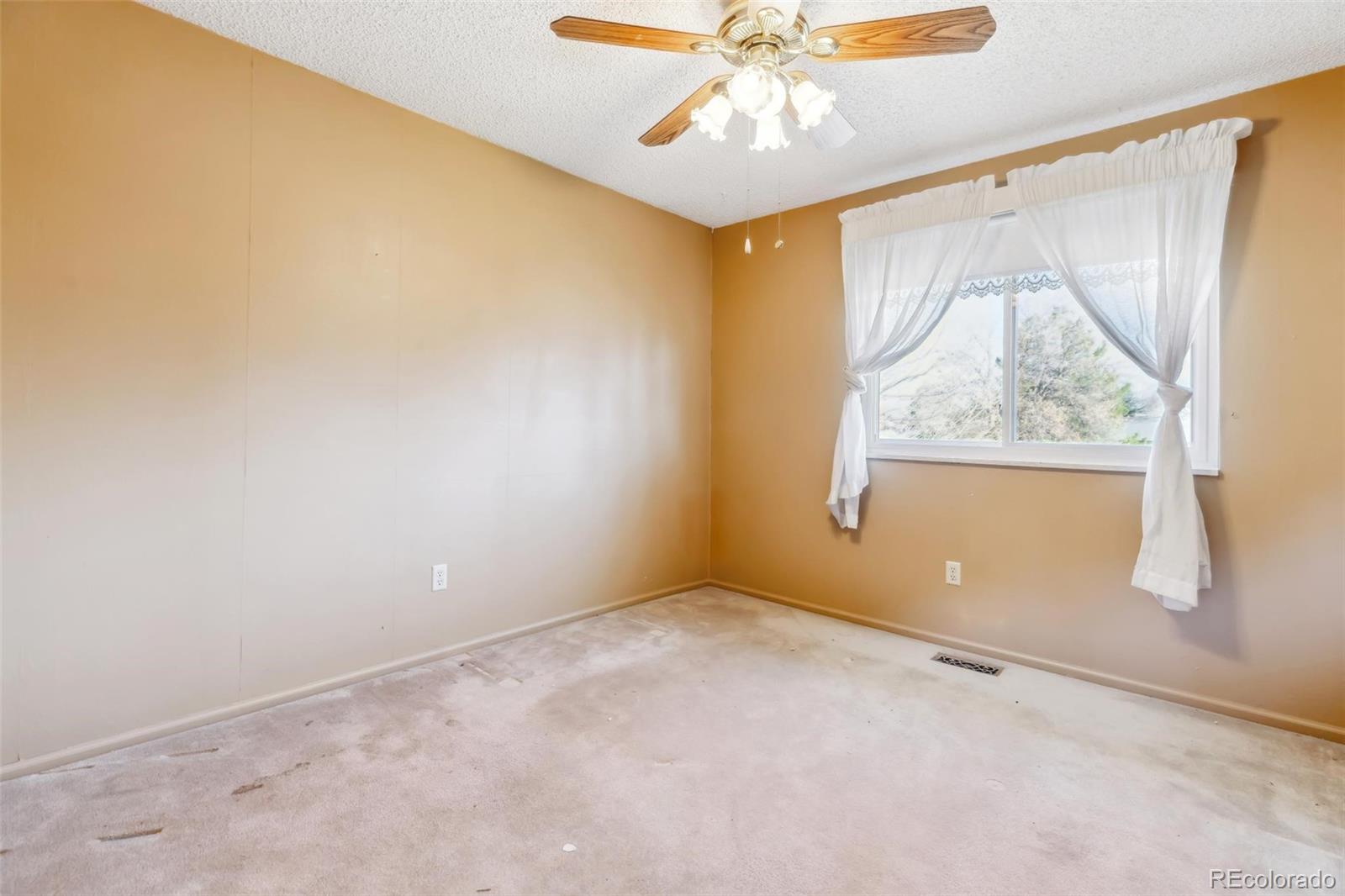 MLS Image #16 for 10901 w 79th avenue,arvada, Colorado