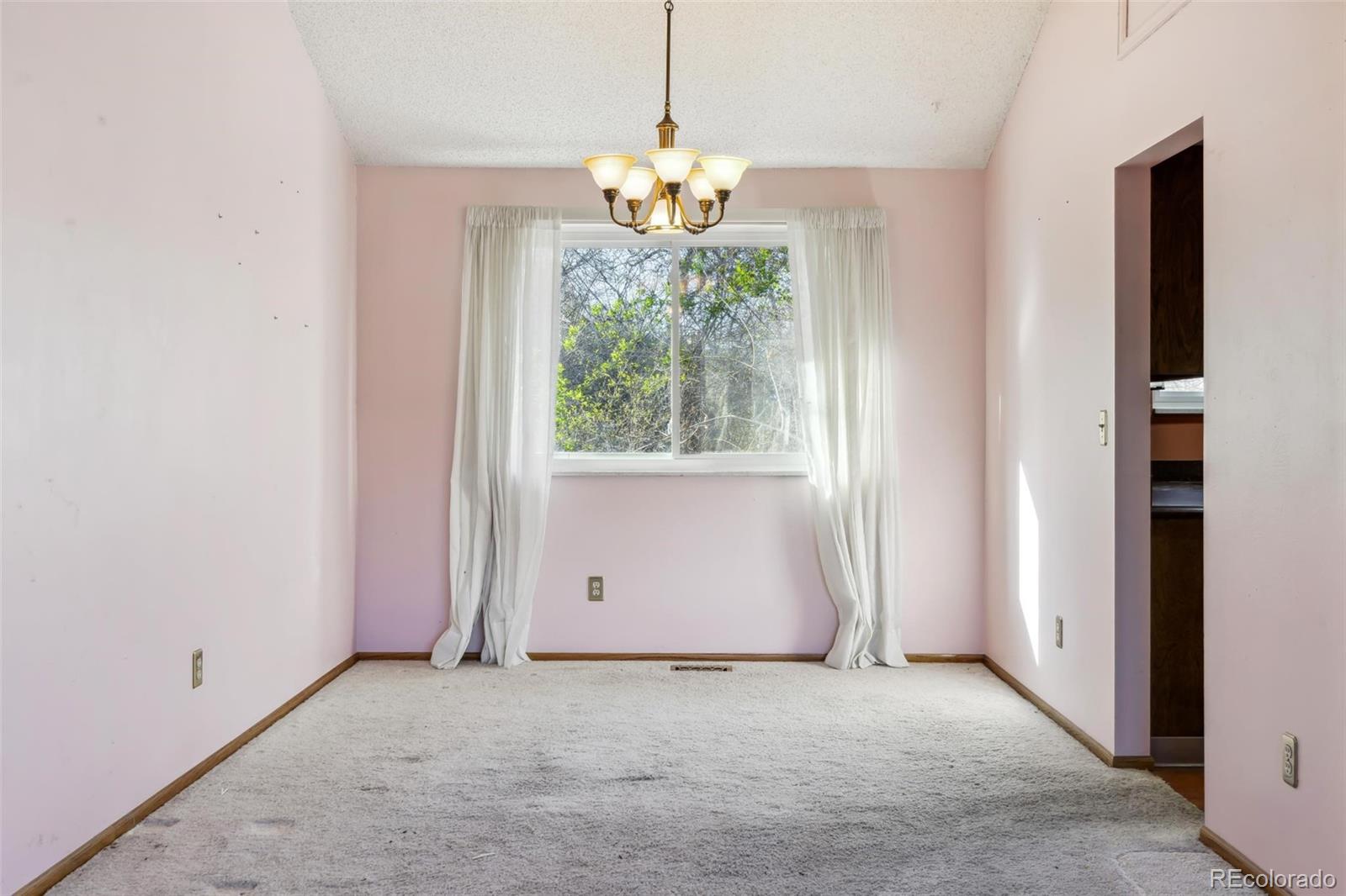MLS Image #5 for 10901 w 79th avenue,arvada, Colorado