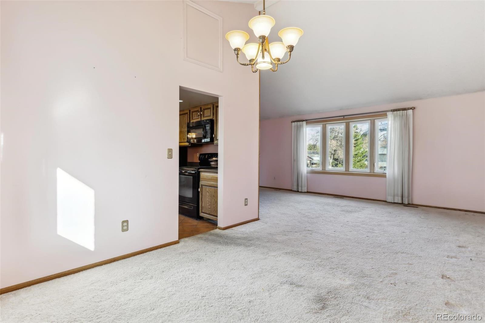 MLS Image #6 for 10901 w 79th avenue,arvada, Colorado