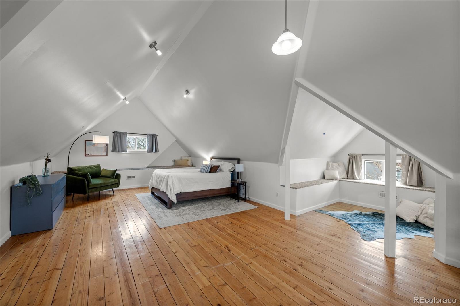 MLS Image #41 for 2521 n vine street,denver, Colorado