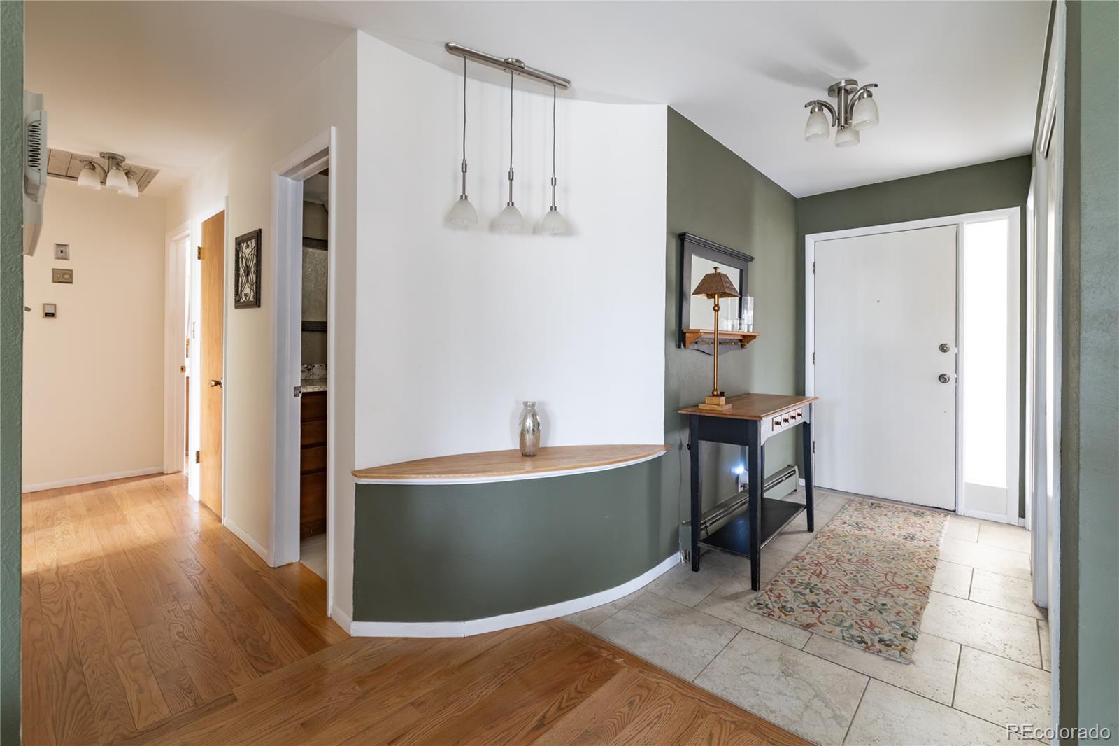 MLS Image #3 for 6847 s hill street,littleton, Colorado