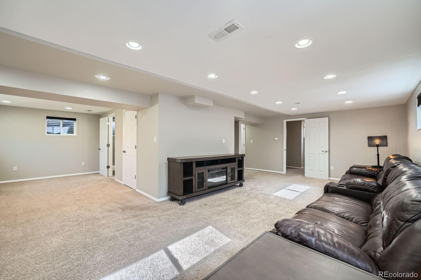 MLS Image #17 for 12424 w florida drive,lakewood, Colorado