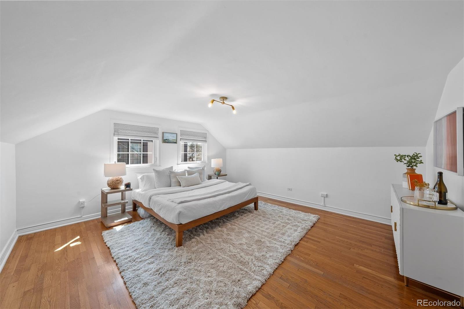 MLS Image #19 for 1615  kearney street,denver, Colorado