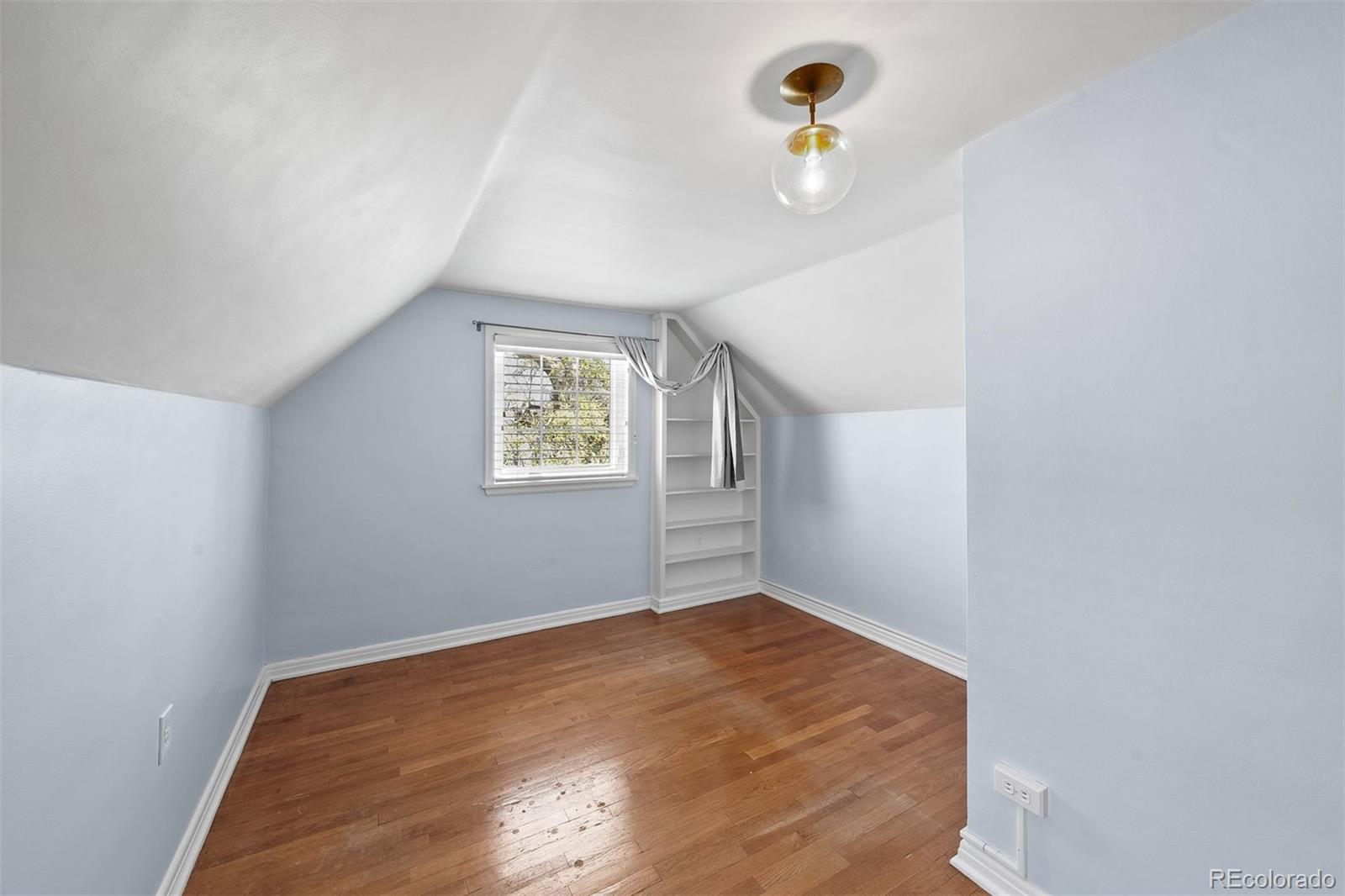 MLS Image #23 for 1615  kearney street,denver, Colorado