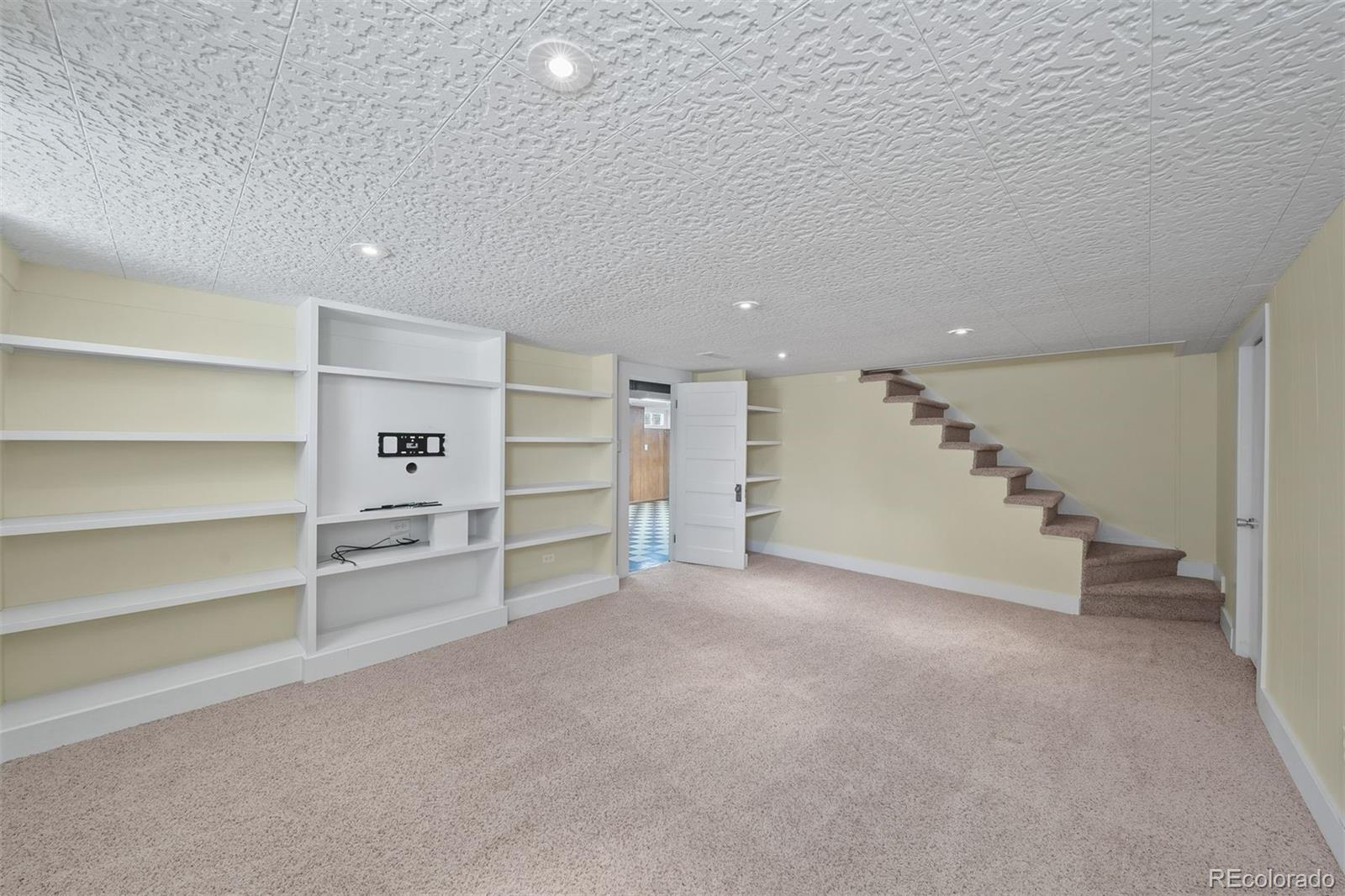 MLS Image #25 for 1615  kearney street,denver, Colorado