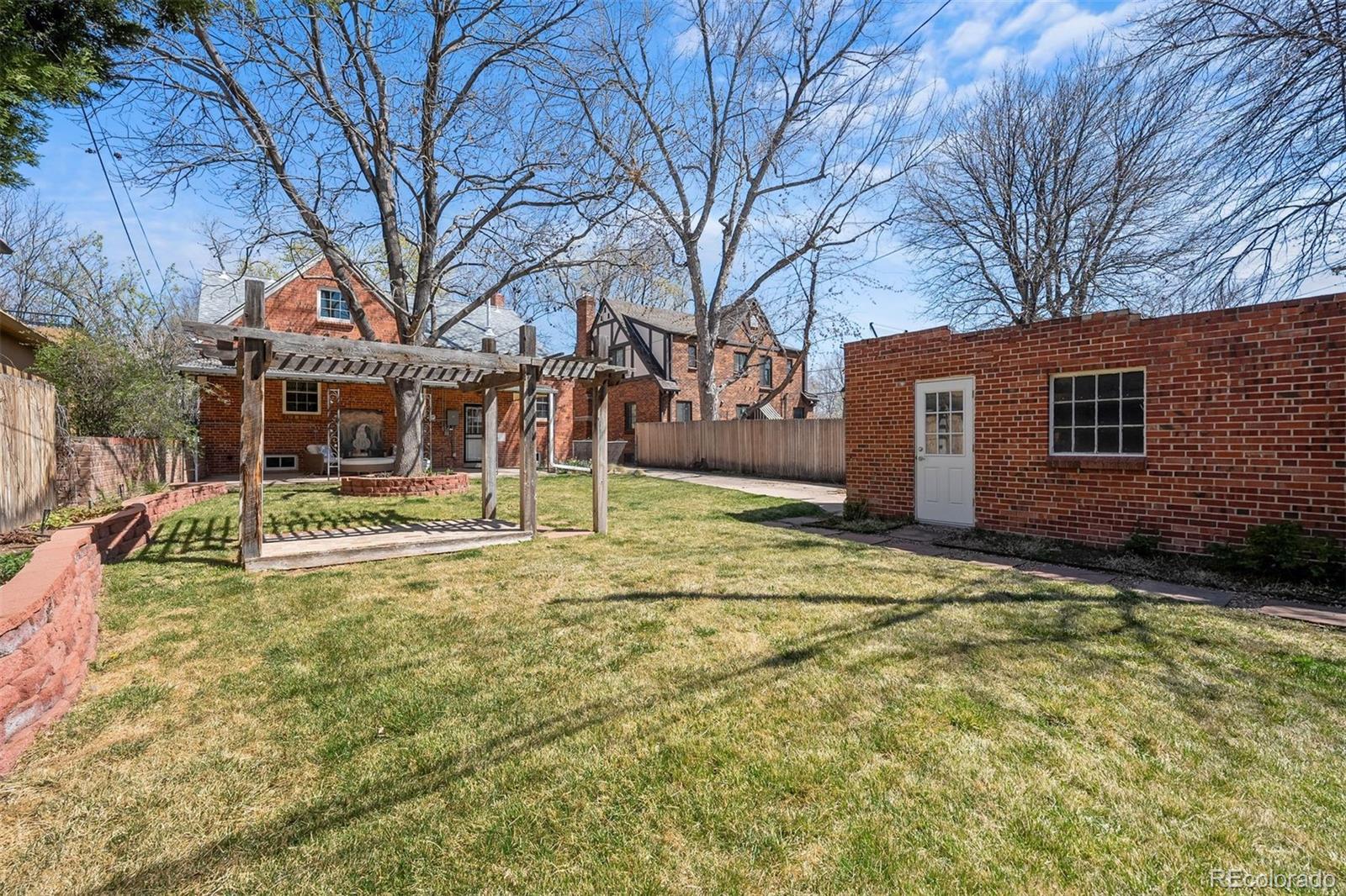MLS Image #31 for 1615  kearney street,denver, Colorado
