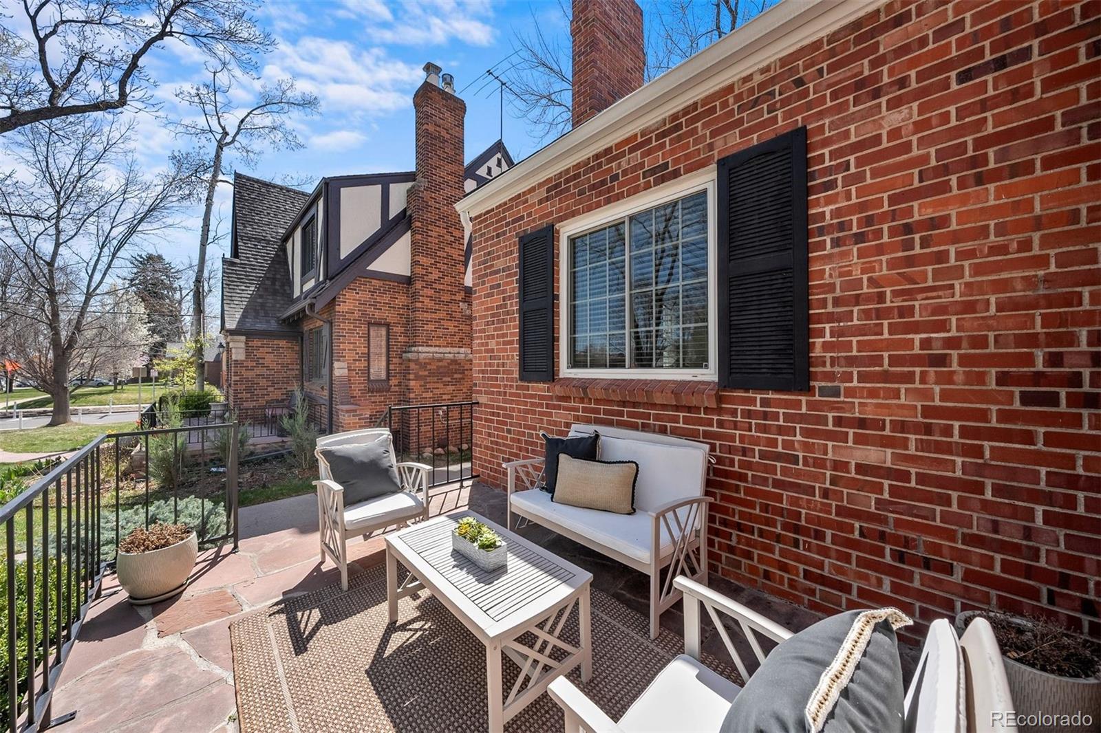 MLS Image #33 for 1615  kearney street,denver, Colorado