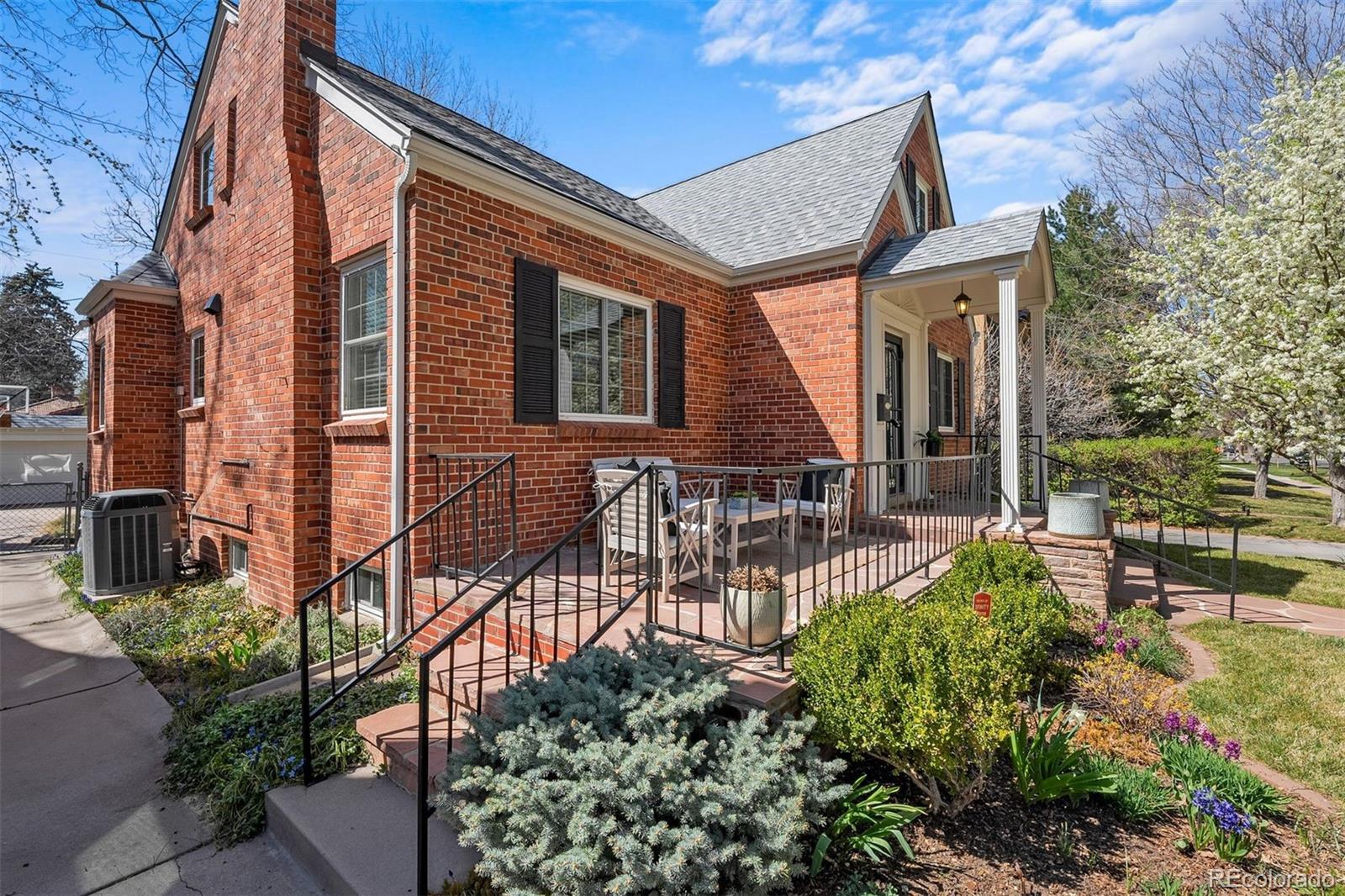 MLS Image #34 for 1615  kearney street,denver, Colorado