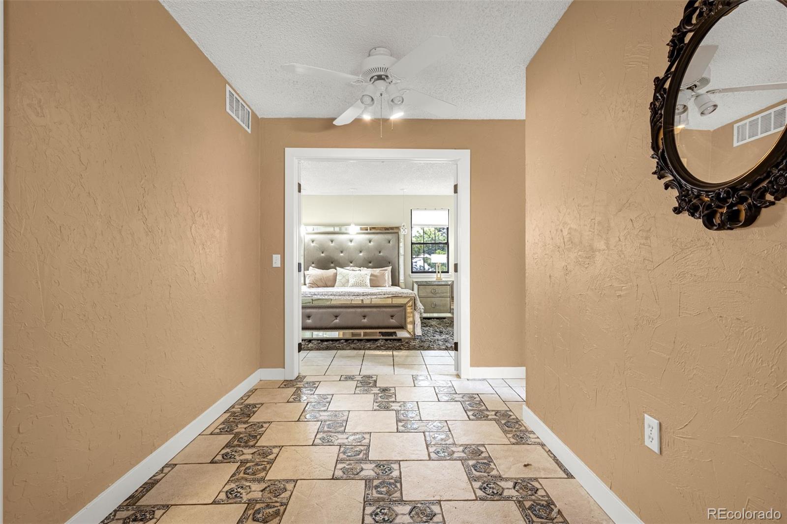 MLS Image #13 for 7667 e mineral drive,centennial, Colorado