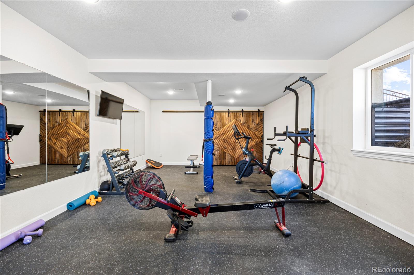 MLS Image #12 for 7950 s blackstone parkway,aurora, Colorado