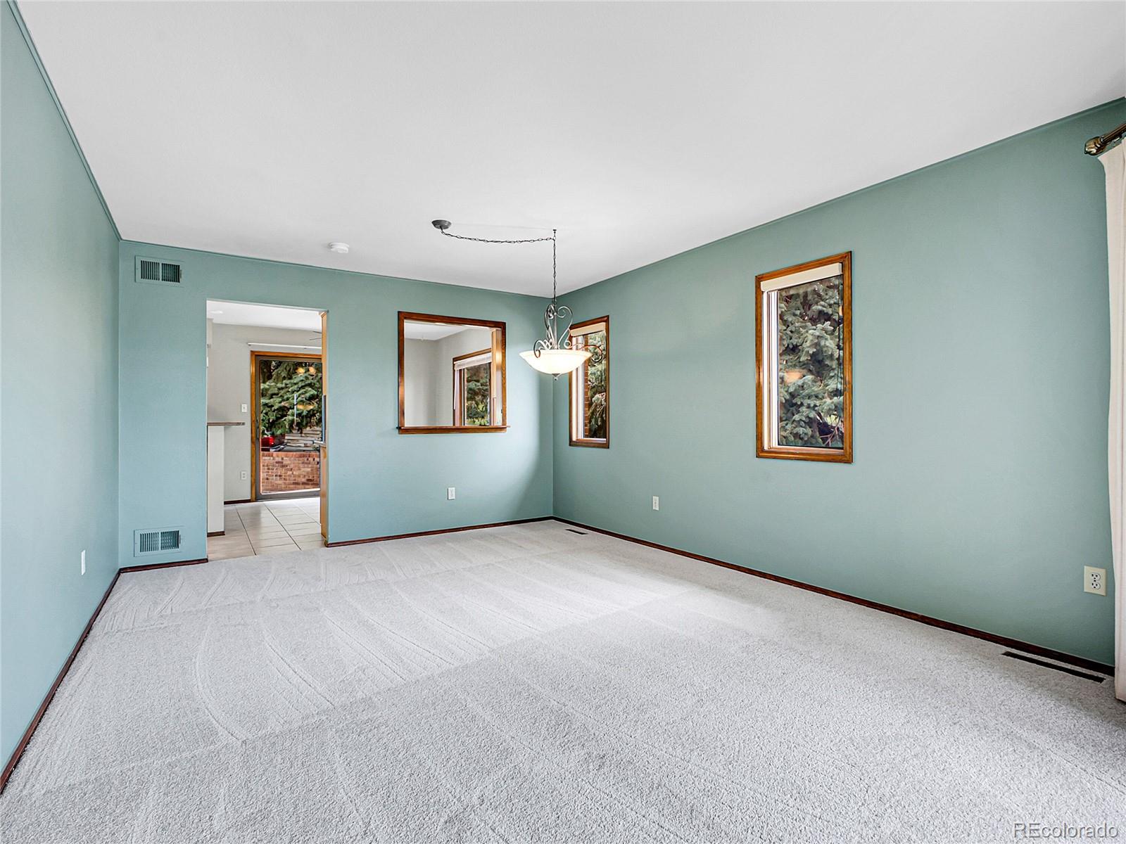 MLS Image #10 for 2615  oak drive,lakewood, Colorado