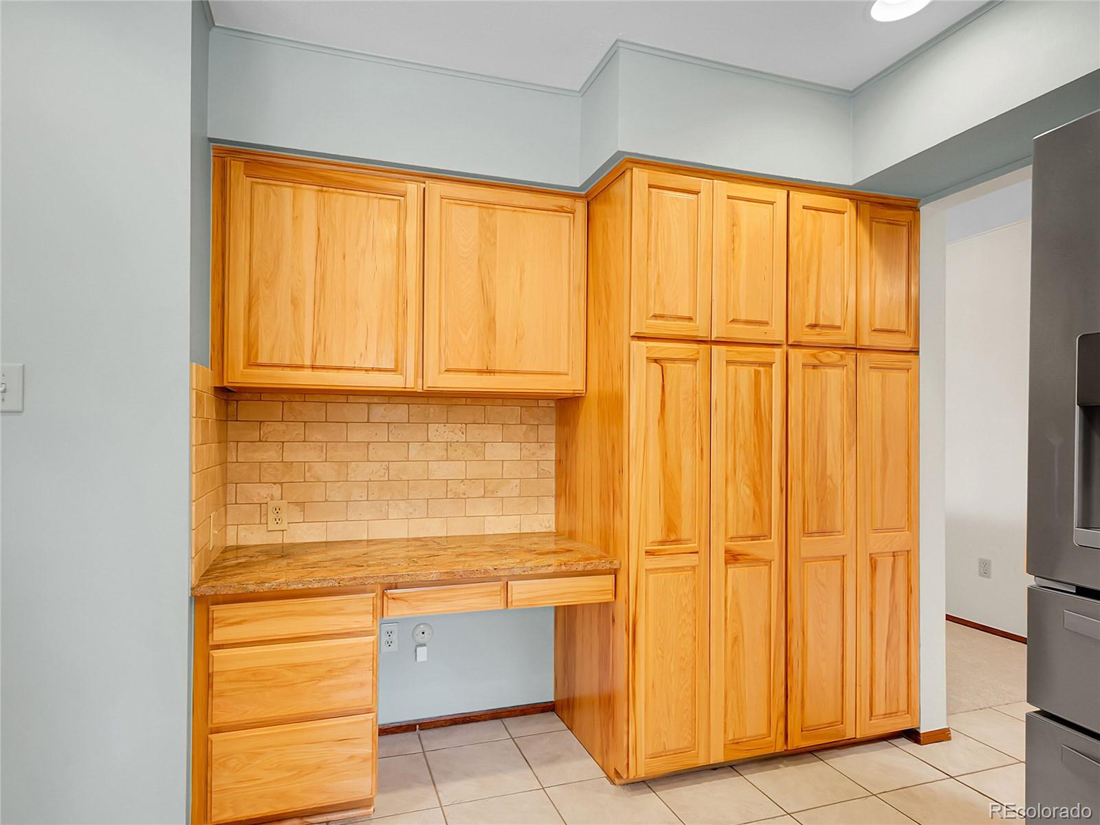 MLS Image #18 for 2615  oak drive,lakewood, Colorado