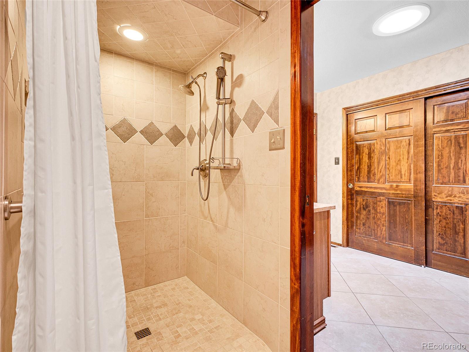 MLS Image #23 for 2615  oak drive,lakewood, Colorado