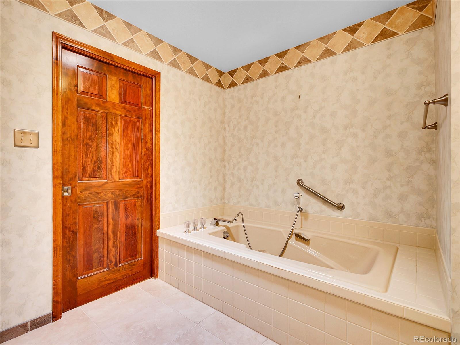 MLS Image #27 for 2615  oak drive,lakewood, Colorado