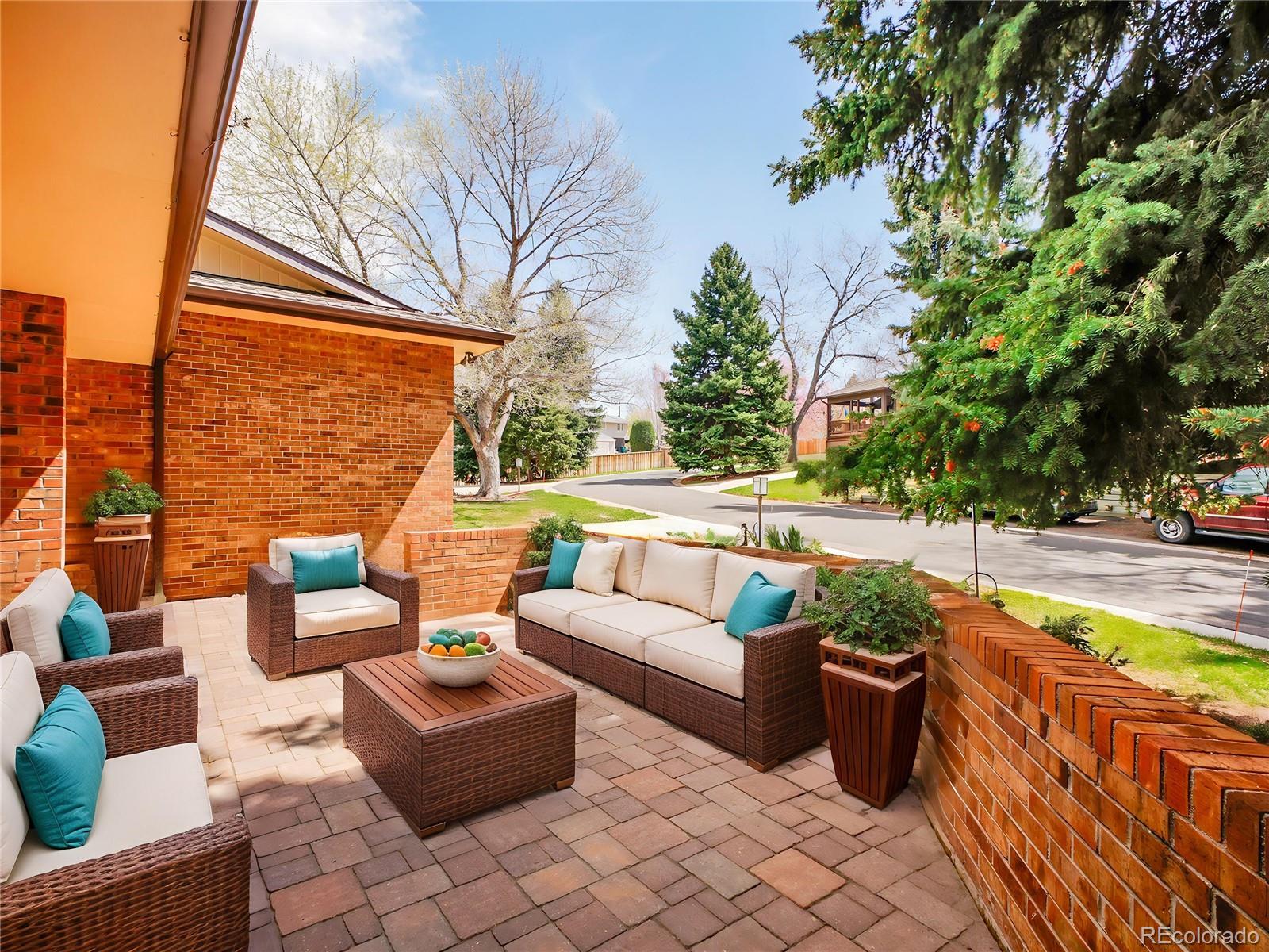 MLS Image #3 for 2615  oak drive,lakewood, Colorado