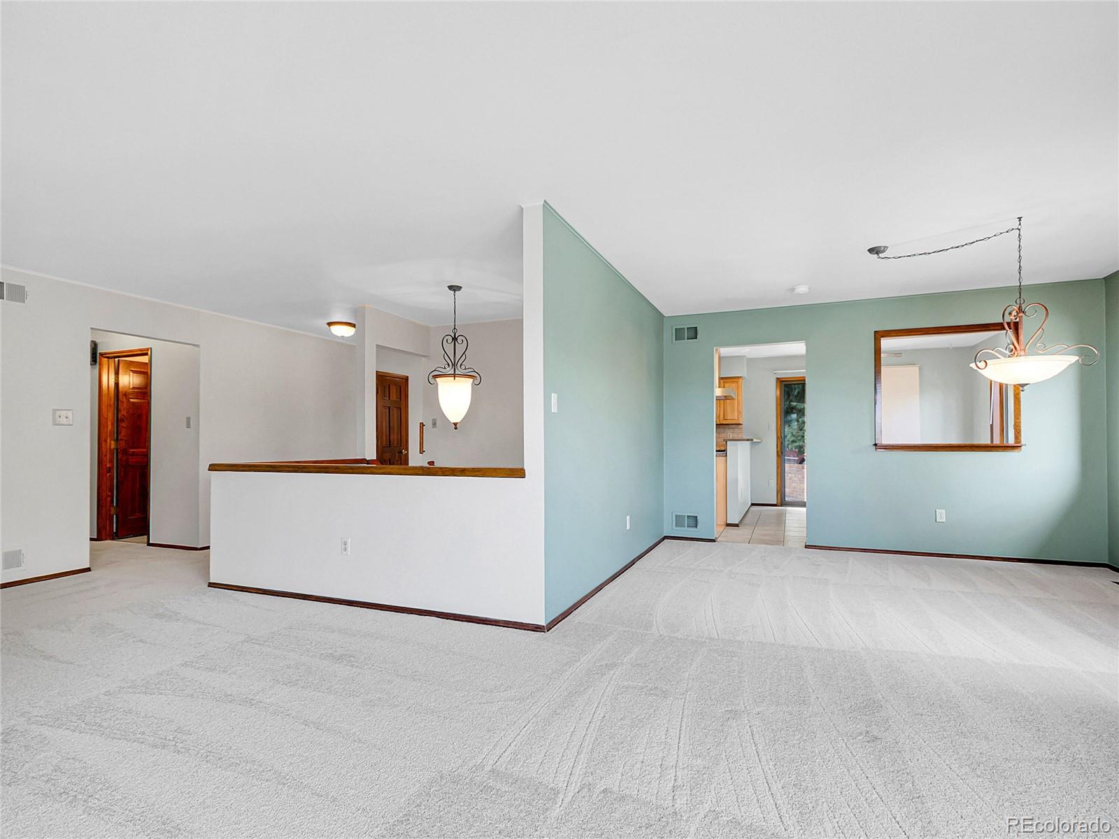 MLS Image #9 for 2615  oak drive,lakewood, Colorado