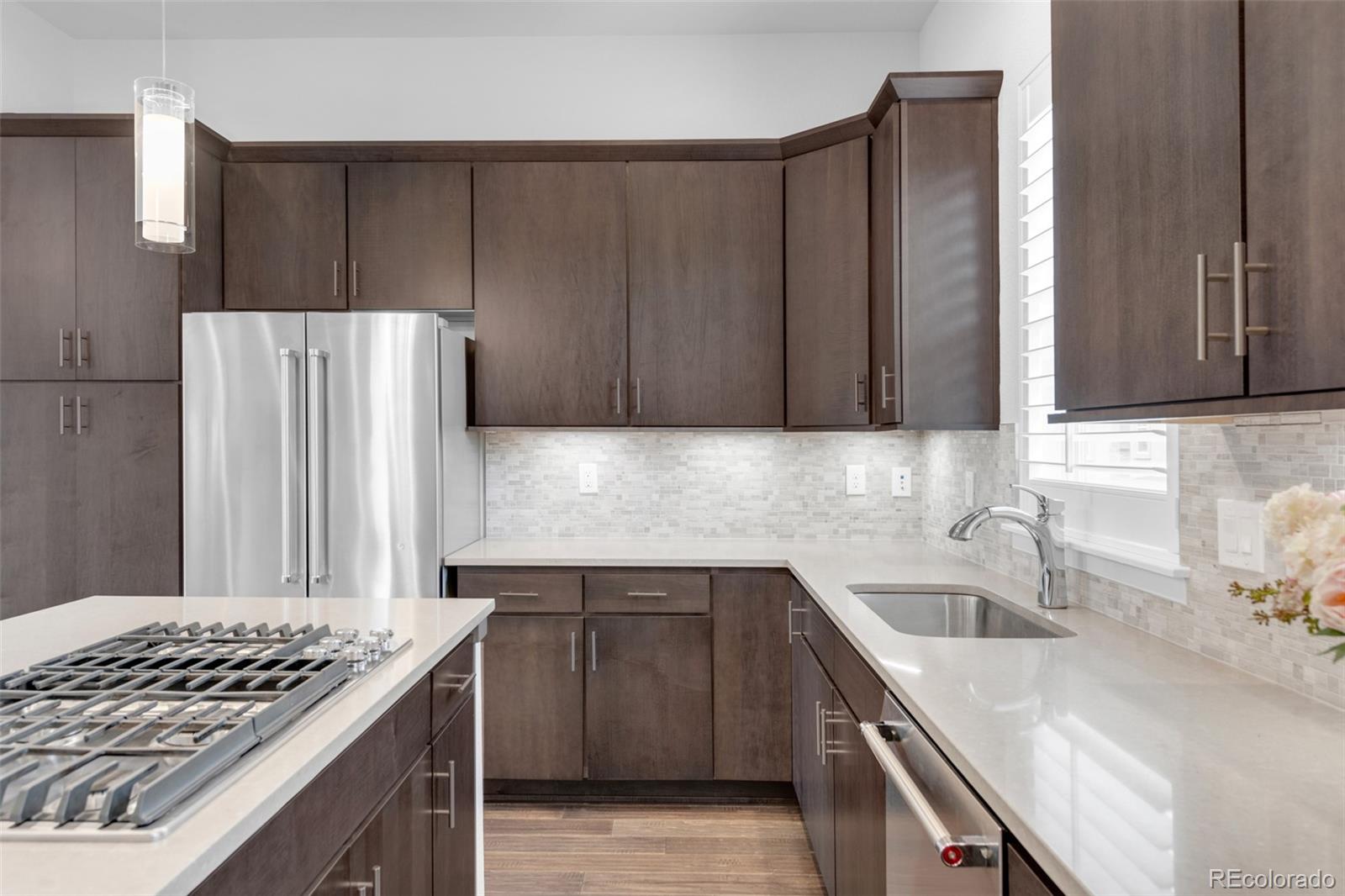 MLS Image #11 for 6485 e cedar avenue,denver, Colorado