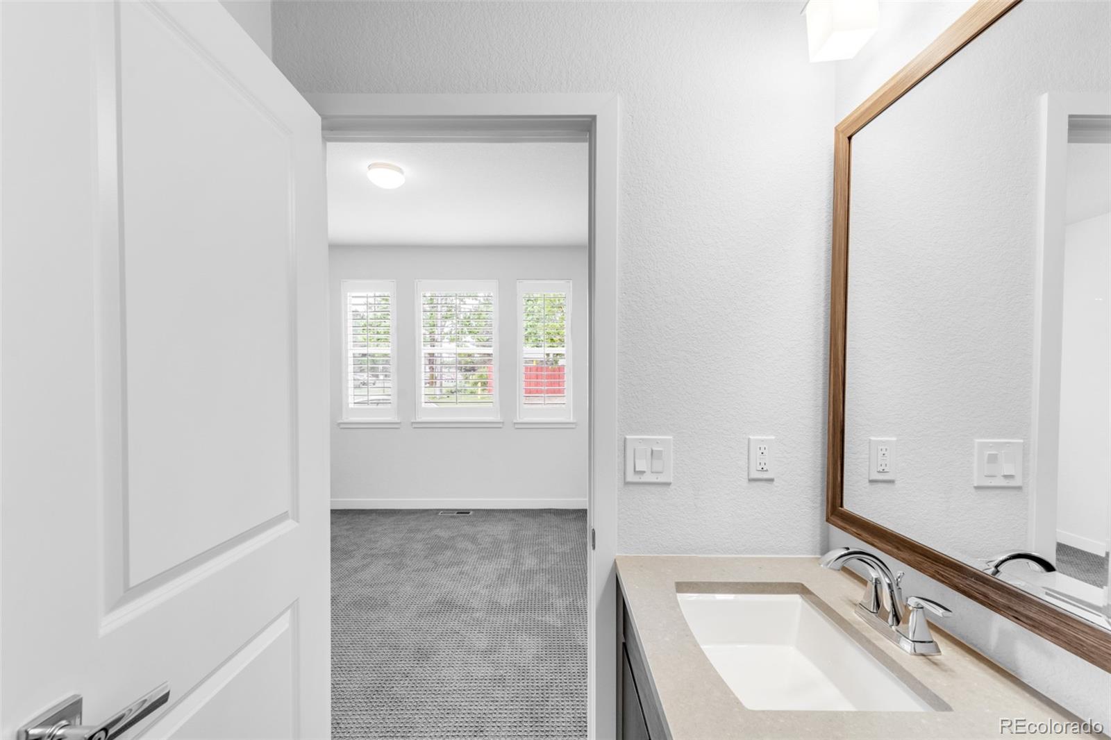 MLS Image #22 for 6485 e cedar avenue,denver, Colorado