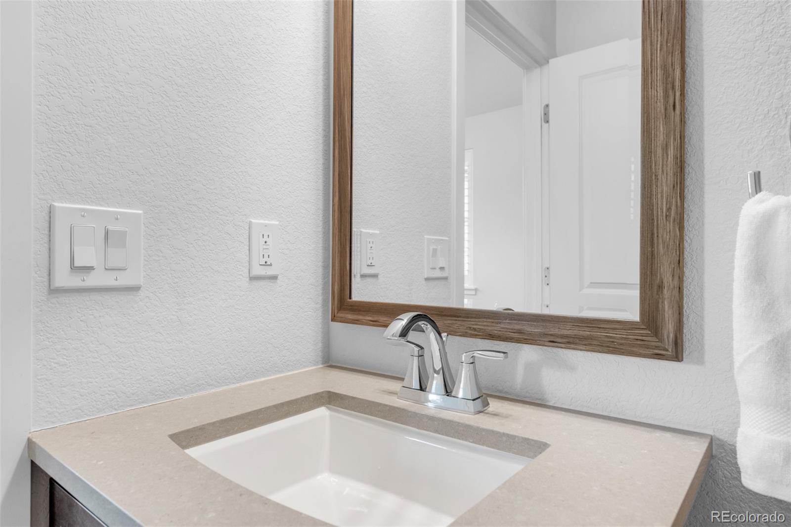MLS Image #25 for 6485 e cedar avenue,denver, Colorado