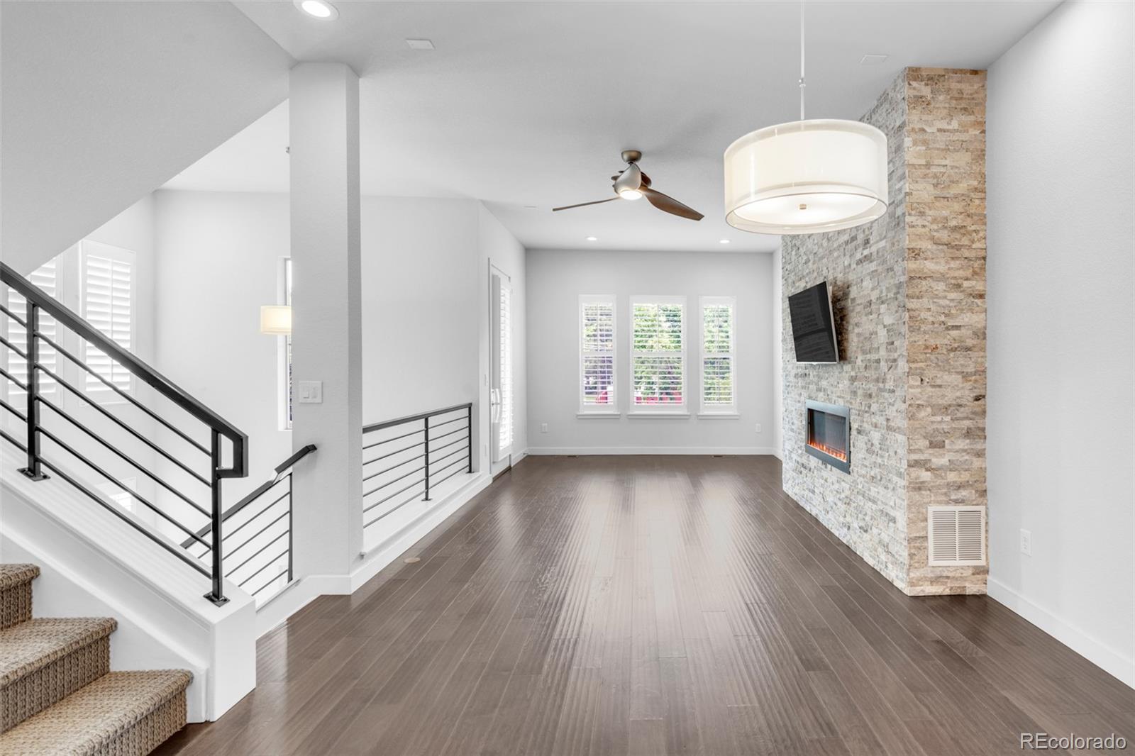 MLS Image #5 for 6485 e cedar avenue,denver, Colorado