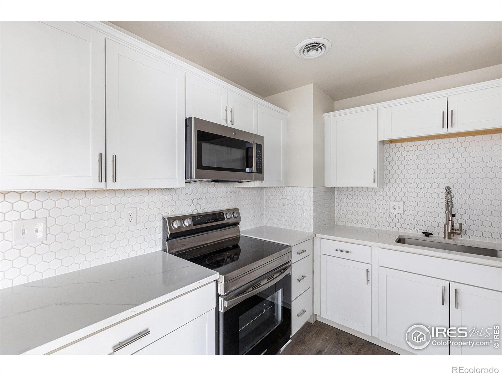 MLS Image #8 for 146 n 25th ave ct,greeley, Colorado