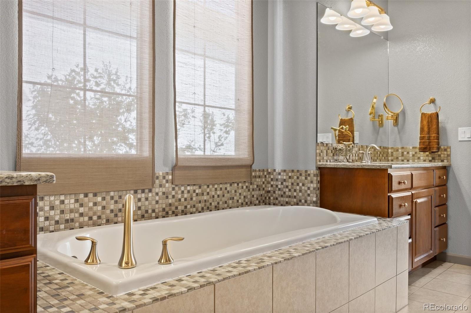 MLS Image #21 for 2236 s isabell court,lakewood, Colorado