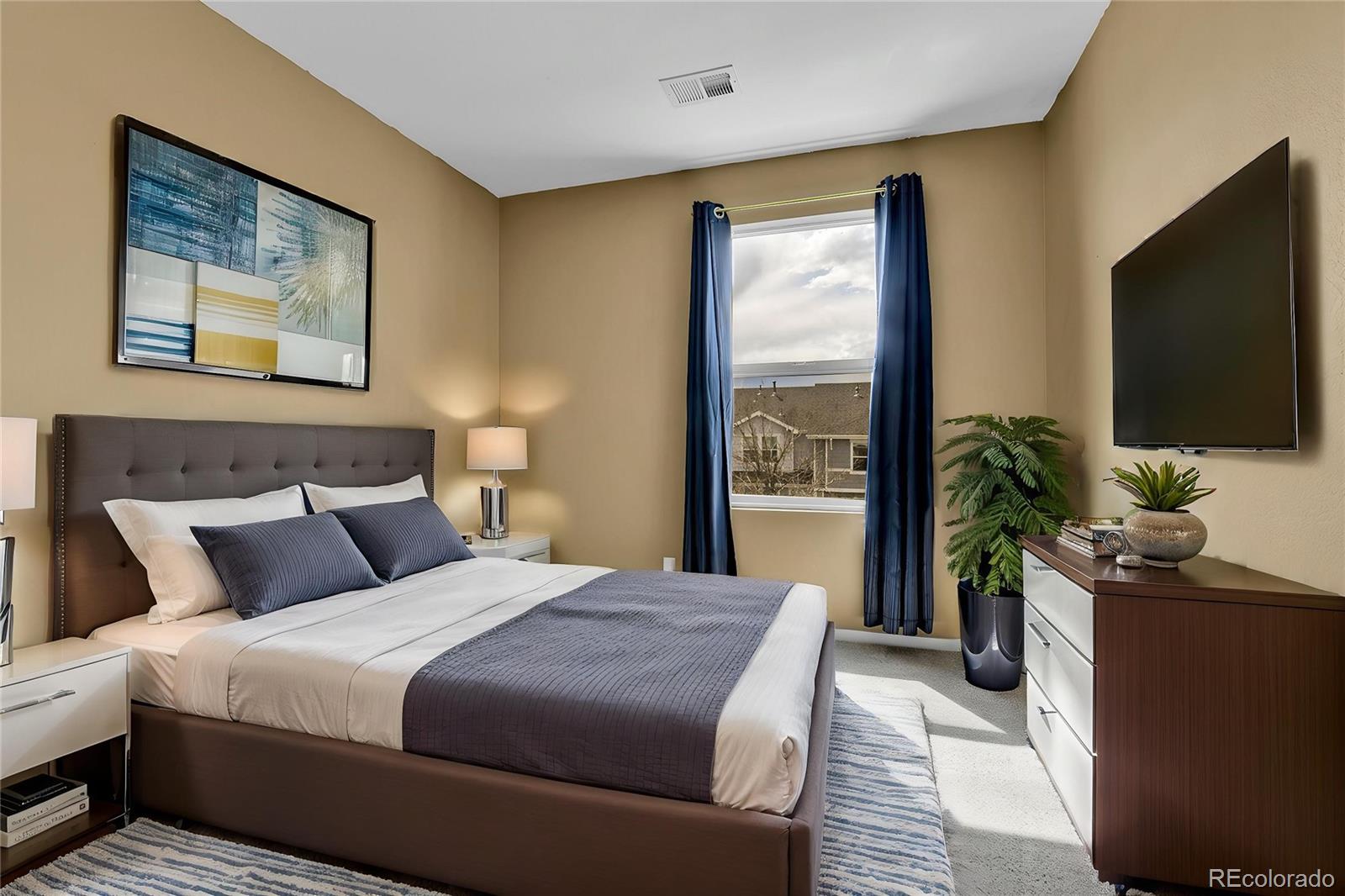 MLS Image #14 for 5762  ceylon street,denver, Colorado