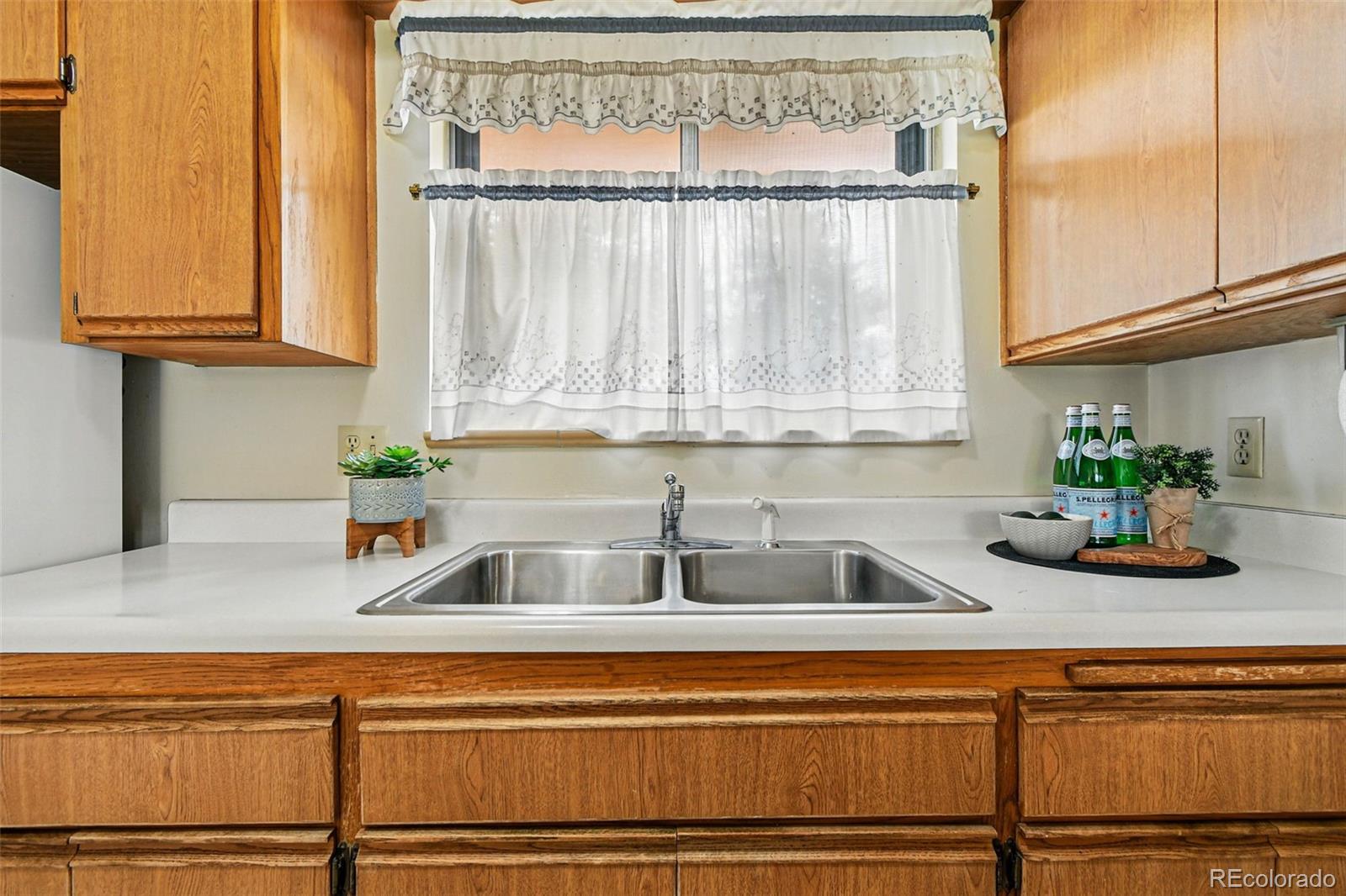 MLS Image #13 for 11499 w tennessee drive,lakewood, Colorado
