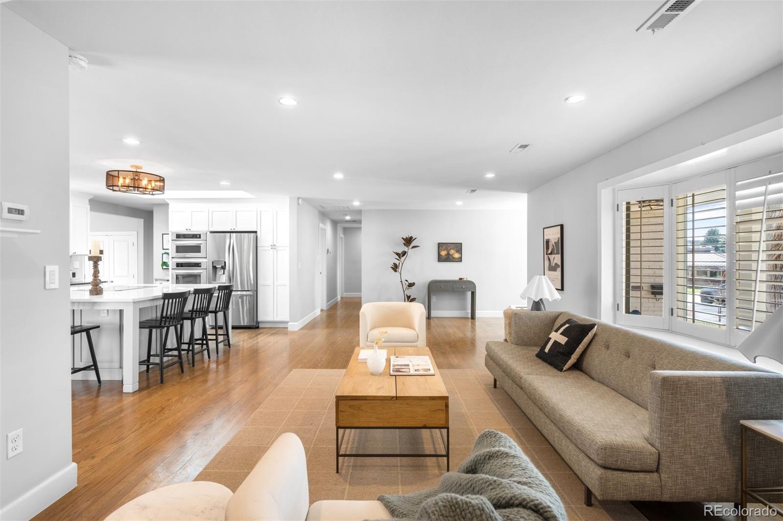 MLS Image #12 for 3206 s clayton street,denver, Colorado