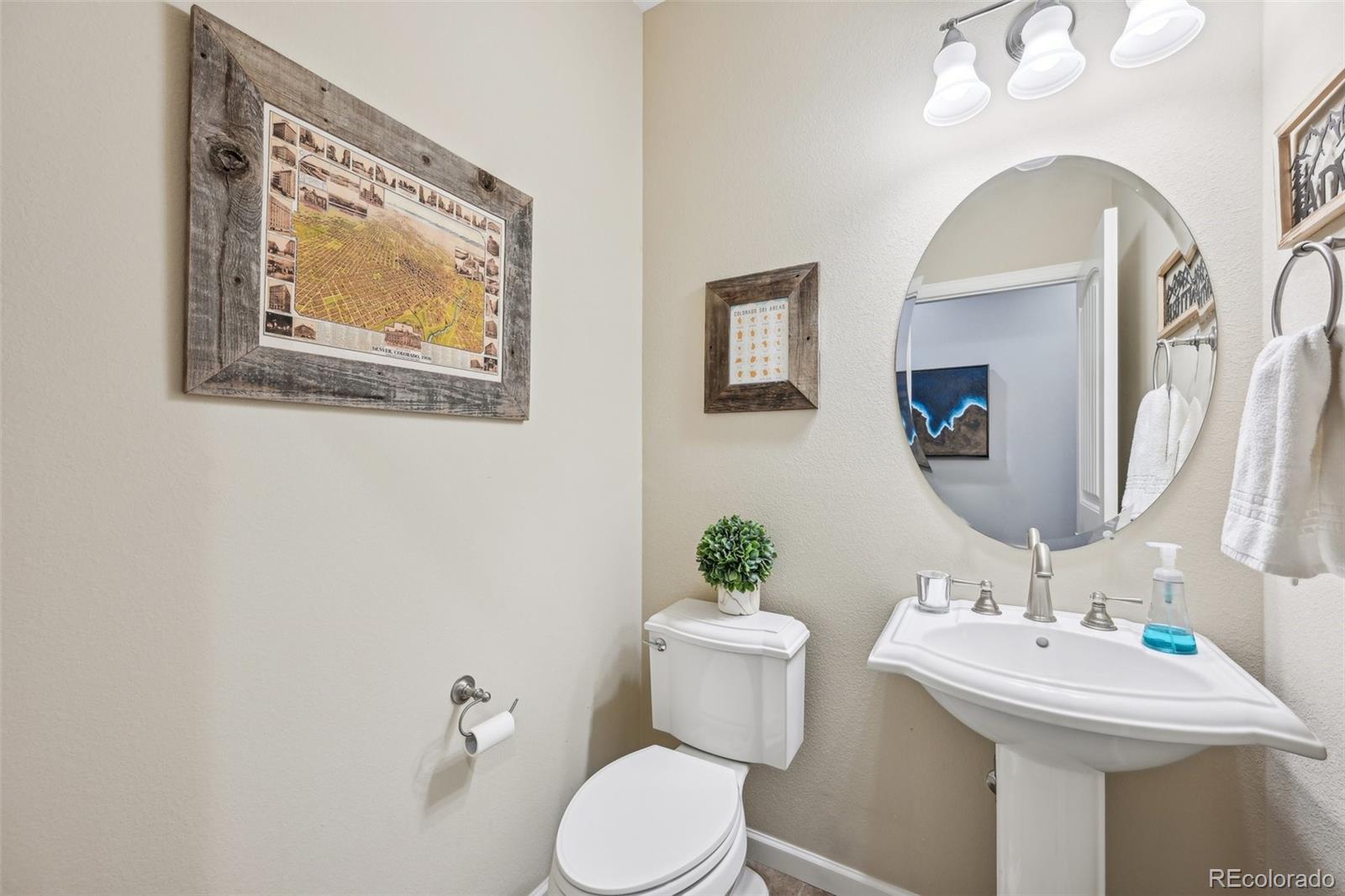 MLS Image #21 for 27423 e euclid drive,aurora, Colorado