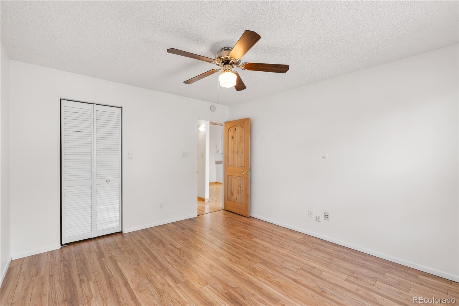 MLS Image #10 for 10150 e virginia avenue,denver, Colorado