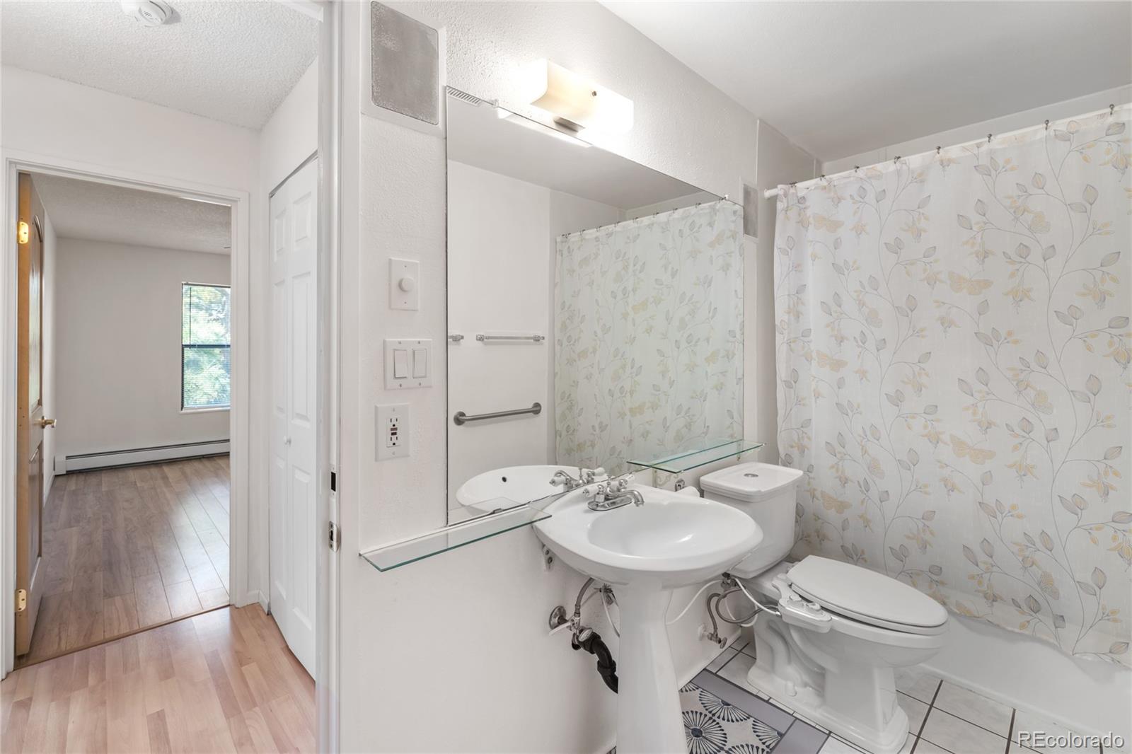MLS Image #12 for 10150 e virginia avenue,denver, Colorado